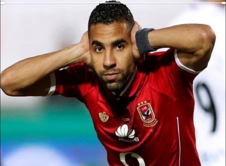 ظهور مؤمن زكريا على مسرح كايرو شو