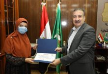 Photo of بالصور : محافظ المنوفية يكرم أولى الثانوية الأزهرية