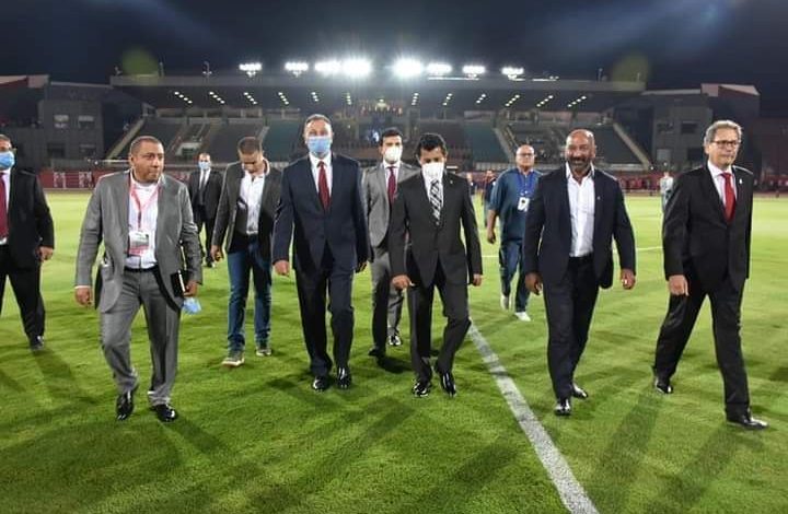 Photo of وزير الشباب والرياضة والخطيب يشهدان حفل افتتاح إستاد الأهلي