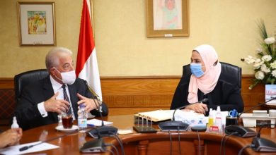 Photo of القباج: تؤكد علي أن الوزارة تعمل على تمويل مواتير رفع المياه وحفر للآبار