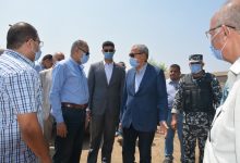 Photo of الهجان يتفقد أعمال تطوير طريق شركات البترول.. ويلغي الاجازات الاسبوعية