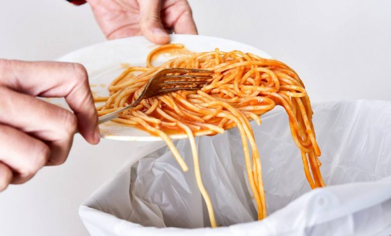 Photo of عالم أغذية يشرح سبب كون مذاق بقايا الطعام أفضل “دوما”