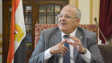 Photo of الخشت يناقش تجهيز مقررات الفصل الدراسي الأول لرفعها على المنصة التعليمية