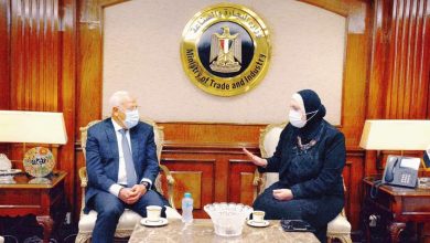 Photo of الغضبان: نسعى لتعزيز انشطة التصنيع والتصدير ..وكل الدعم للمستثمر الجاد