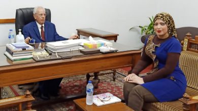 Photo of جيهان رفاعي تحاور الدكتور سعد نصار استاذ الاقتصاد الزراعى بجامعة القاهرة