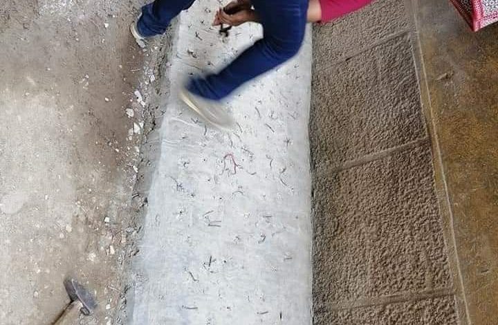 Photo of مالك عقار يزرع المسامير لمنع جلوس الأطفال أمام منزله بميت غمر