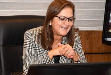 Photo of هالة السعيد: أهدي جائزة أفضل وزيرة عربية للشعب المصرى