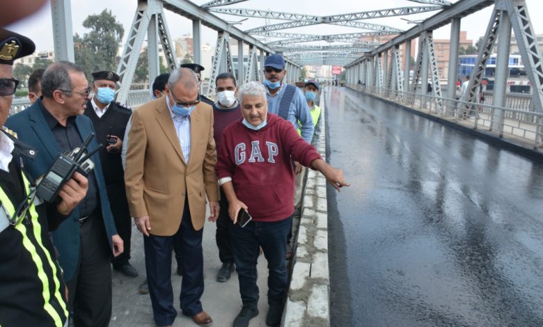 Photo of صور…الهجان يتابع الأعمال النهائية لتطوير وصيانة كوبري كفر الجزار ببنها وكوبري قلما بقليوب