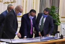 Photo of الجزار يستعرض الضوابط والإشتراطات التخطيطية والبنائية المزمع تطبيقها