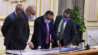 Photo of الجزار يستعرض الضوابط والإشتراطات التخطيطية والبنائية المزمع تطبيقها