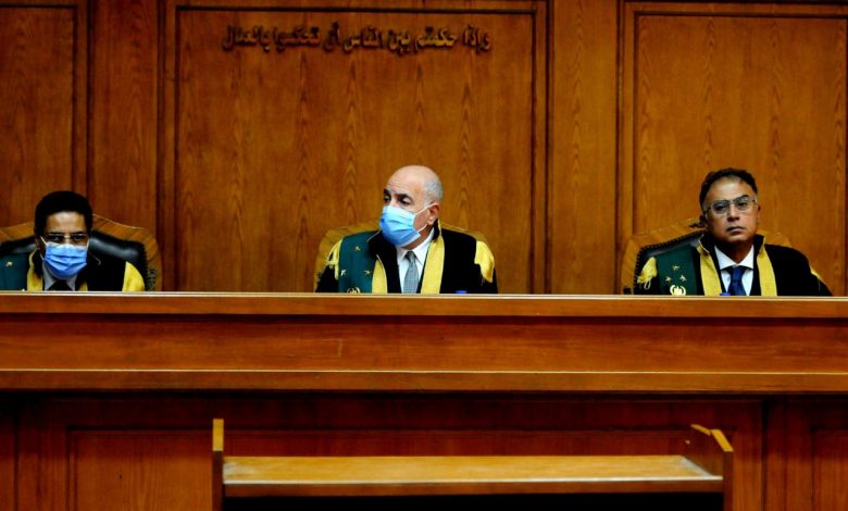 Photo of تأجيل محاكمة 3 متهمين بقتل فتاة المعادى لـ 25 نوفمبر
