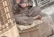 Photo of مريض نفسي يروع الأهالي بالشرقية ويشهر الأسلحة البيضاء ويتحرش بالأطفال والحيوانات