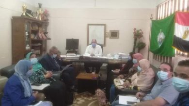 Photo of حمدى الطباخ يعقد إجتماعا إستعدادا للموجة الثانية من الكورونا