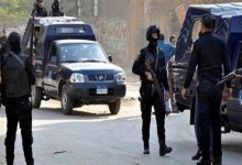 Photo of مختل عقليا يقتل طالب بكلية الطب ويطعن 6 أخرين بقرية السيفا بالقليوبية
