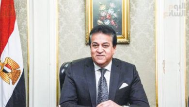 Photo of عبدالغفار يوافق على إقامة انتخابات الاتحادات الطلابية