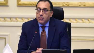 Photo of بدأ تنفيذ الوزارت لقرار رئيس الحكومة بتناوب حضور العاملين لمواجهة كورونا