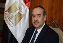 Photo of وزيرالطيران يهنئ عاملي مطار شرم الشيخ بالحصول على شهادة الاعتماد الصحي
