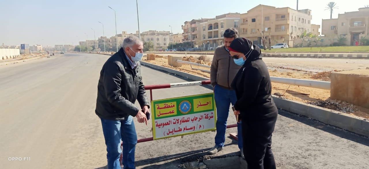 غنيم يؤكد علي ضرورة رفع كفاءة جميع محاور الطرق بالتجمع الاول