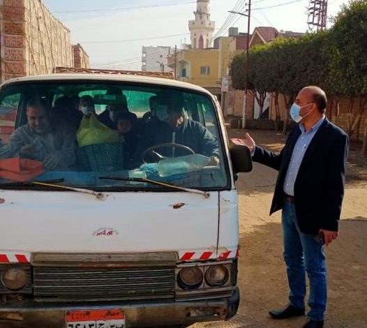 Photo of تحرير ٣٠ مخالفة عدم إرتداء كمامات غلق وتشميع مقهى بدون ترخيص بدمنهور