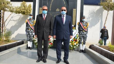 Photo of الهجان” يقدم التهنئة لمدير أمن القليوبية بمناسبة عيد الشرطة الـ69 ويضع إكليلا من الزهور على قبر الجندي المجهول