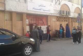 Photo of إصابة «سائق» و«عامل» في حادث تصادم سيارة بعمود إنارة