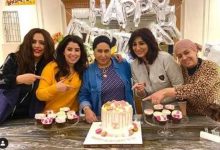Photo of إحتفال وفاء وأيتن عامر بعيد ميلاد والدتهما