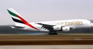 Photo of الإمارات تعلق رحلاتها الجوية مؤقتا مع جنوب إفريقيا