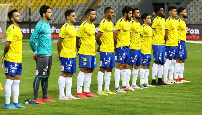 الإسماعيلي يستضيف بيراميدز فى لقاء مؤجل بالدورى