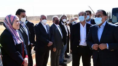 Photo of رئيس الوزراء يتفقد منطقة الأبراج والحديقة المركزية وحى جاردن سيتي بالعاصمة الإدارية الجديدة