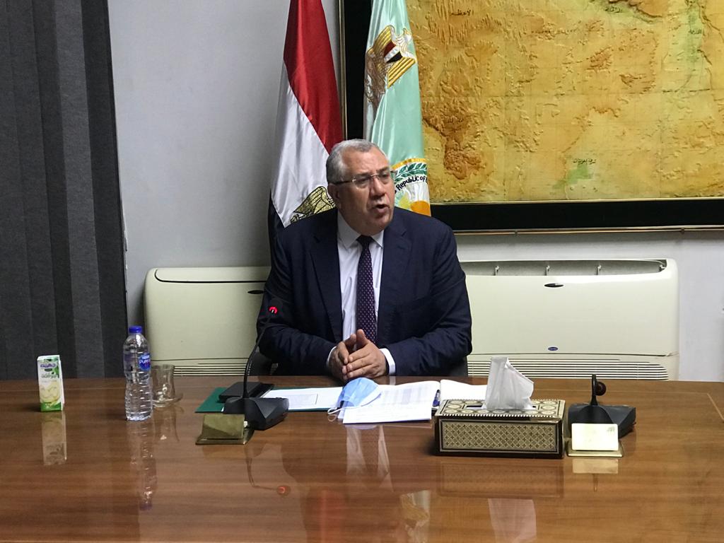 القصير يؤكد على توجيهات القيادة السياسية بالاهتمام بمحطة الزهراء