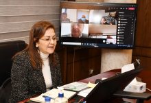 Photo of السعيد تدرس مع رؤساء البنوك وشركات التمويل آليات التمكين الاقتصادى في قرى حياة كريمة