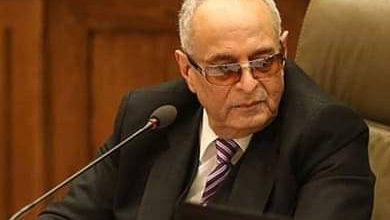 Photo of رئيس حزب الوفد يفصل 10 أعضاء
