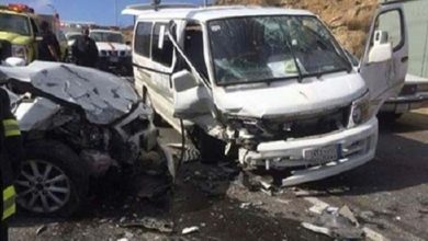 Photo of إصابة 34 شخصا في تصادم أتوبيس بسيارة ميكروباص بالسويس