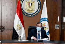 Photo of الملا يتابع مشروع إحلال وتحويل السيارات للعمل بالغاز الطبيعى
