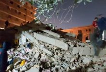Photo of النيابة العامة تشكل لجنة لمعاينة عقار جسر السويس المنهار