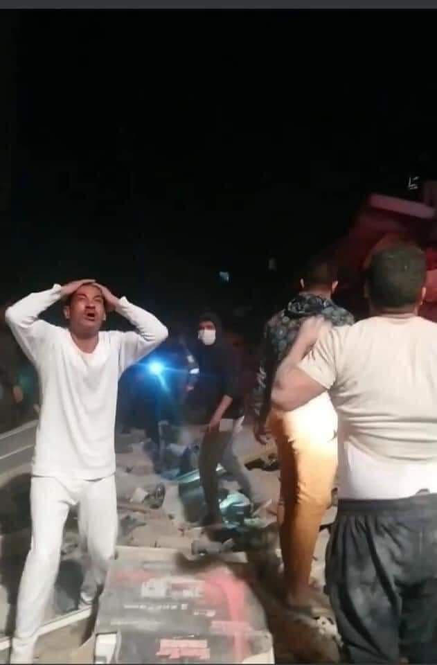 بالصور...مأساة انهيار عقار جسر السويس