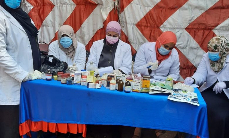 Photo of جامعة بنها تطلق قوافل طبية وبيطرية لقري كفر شكر