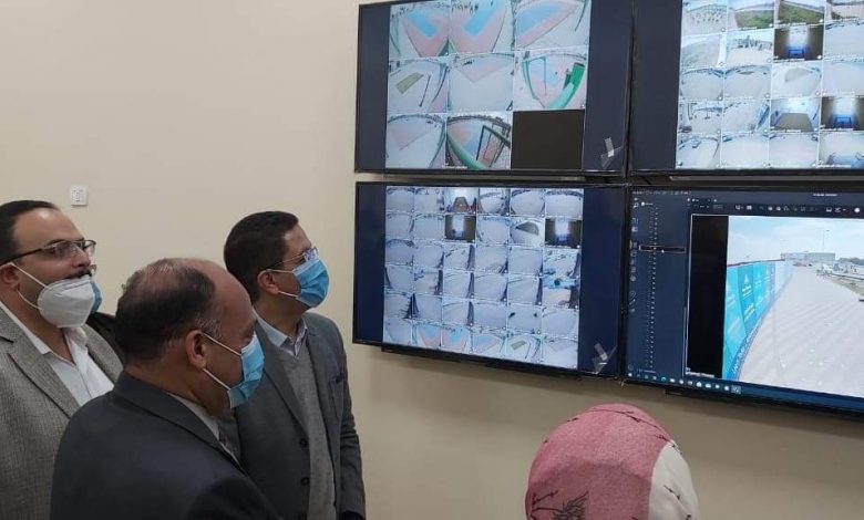 Photo of “الجيزاوى” يفتتح وحدة منظومة الكاميرات بكليتى التربية الرياضية والعلاج الطبيعى