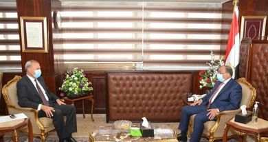 Photo of وزير التنمية المحلية يتابع مع محافظ القليوبية تطورات منظومة المخلفات