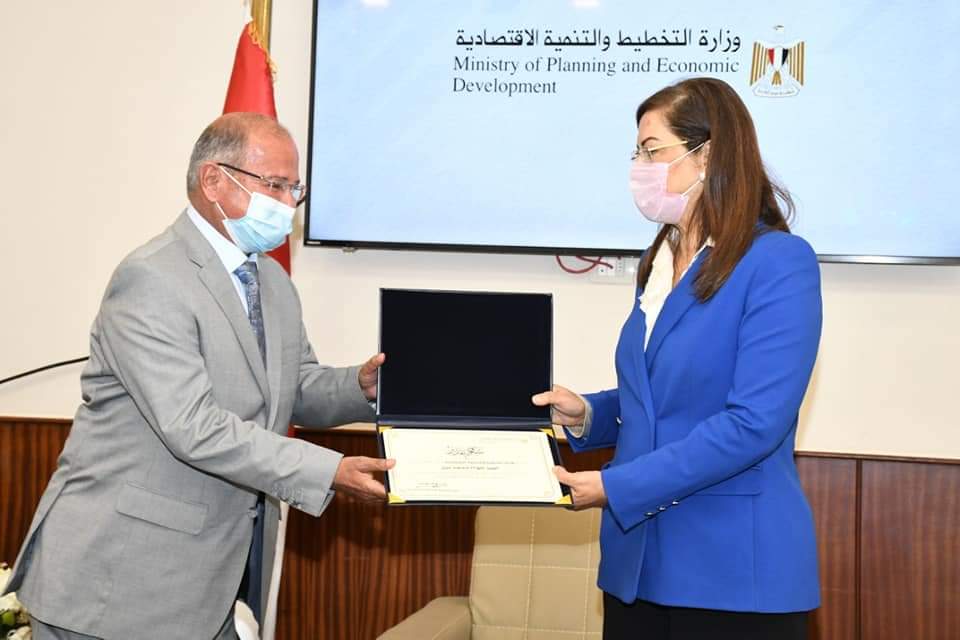 وزيرة التخطيط