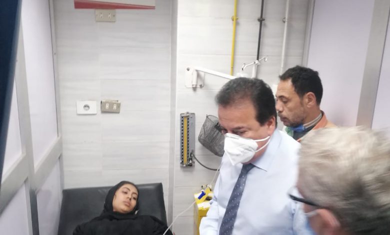 Photo of وزير التعليم العالي يتفقد مستشفى بنها الجامعي للاطمئنان على مصابي حادث قطار طوخ