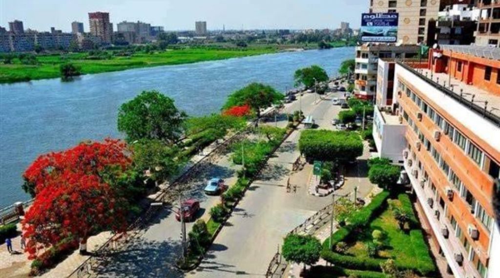 "القليوبية" تبحث استغلال قطع الأراضي بمدينة بنها لإقامة مشروعات خدمية واستثمارية من بينها ارض السلخانة والرمد