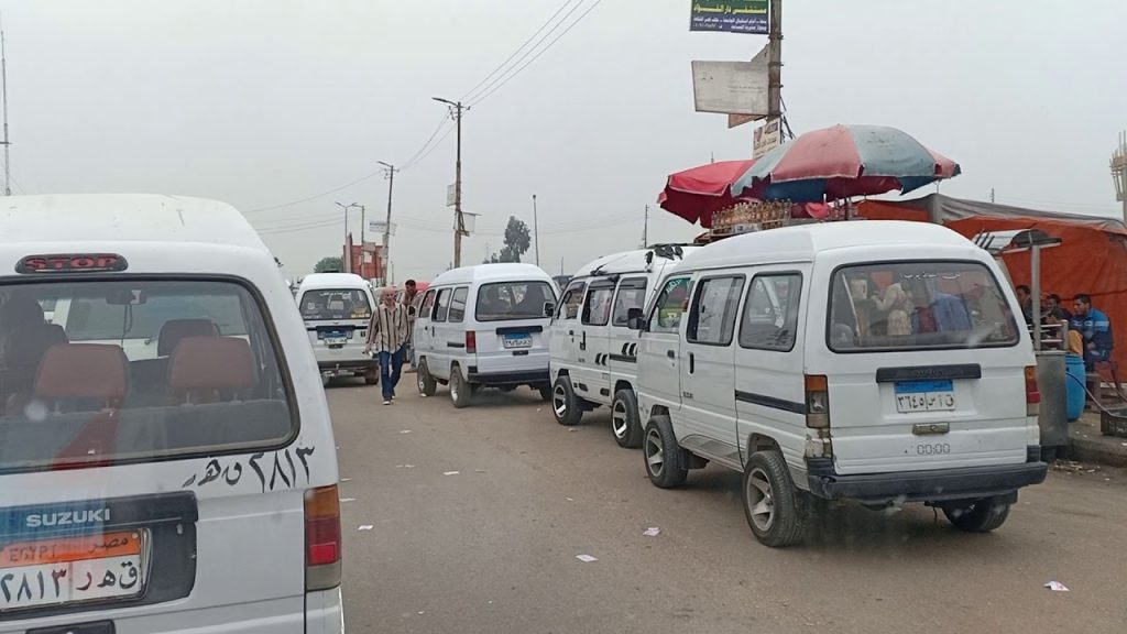 مدير المواقف القليوبية: لا زيادة في أسعار الأجرة والسرفيس