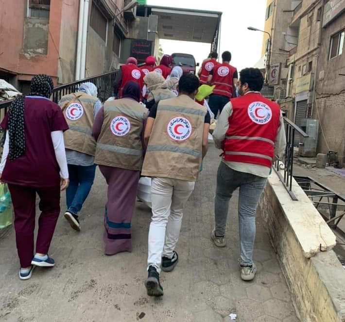 لليوم الثالث.. الهلال الأحمر بالقليوبية يواصل دعم مصابي حادث قطار طوخ