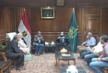 Photo of محافظ القليوبية يستقبل رئيس هيئة الأبنية التعليمية لمناقشة خطة تطوير الديوان العام للمحافظة