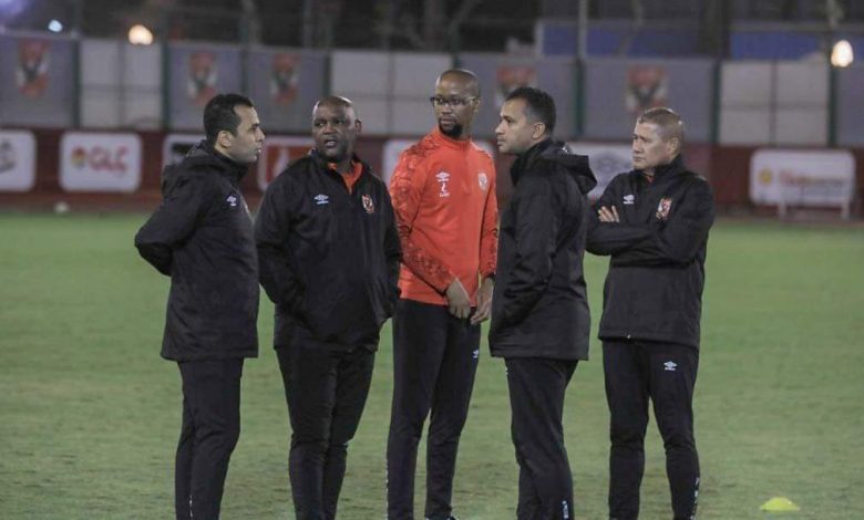 Photo of عدة أزمات تواجه موسيماني”الأهلي” قبل مواجهة المصري مساء اليوم