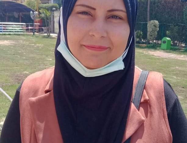 Photo of أميرة تحررت من الأمية وحصلت على ليسانس الاداب وتحلم بفرصة عمل
