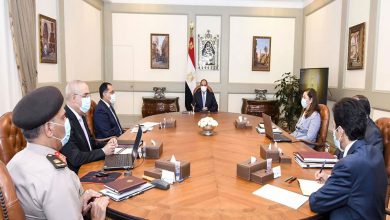 Photo of السيسي يستعرض خطة الدولة الاستراتيجية فى مجال محطات تحلية مياه البحر