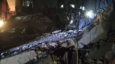 Photo of استشهاد 7 مواطنين بينهم “أطفال و نساء” في مجزرة مخيم الشاطئ بغزة (صور)