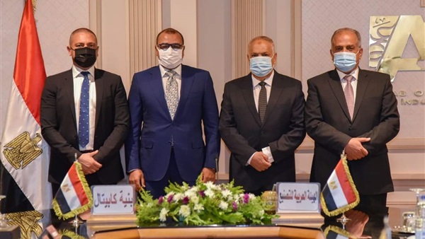 الأبراج المعدنية